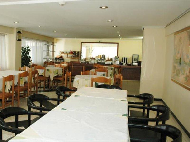 Omiros Hotel Атина Екстериор снимка