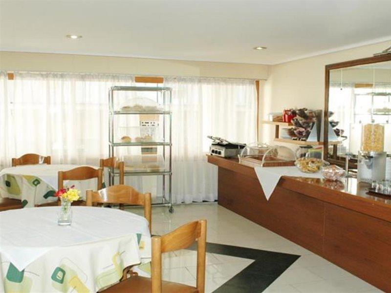 Omiros Hotel Атина Екстериор снимка